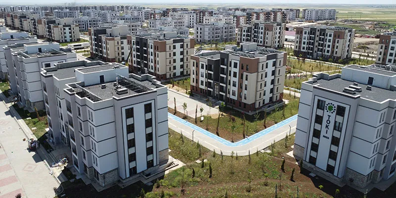 Diyarbakır İli Bağlar İlçesi Oğlaklı Mahallesi 1.Etap 1122 Adet Konut İnşaatı ile Altyapı ve Çevre Düzenlemesi İşi’nin geçici kabulü 12.12.2023 tarihinde imzalanmıştır.