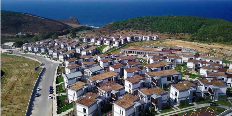 EPP Termal Kent Yalova İkmal İnşaatı ve Çevre Düzenlemesi İnşaatı İşi kesin kabulü yapılmıştır.