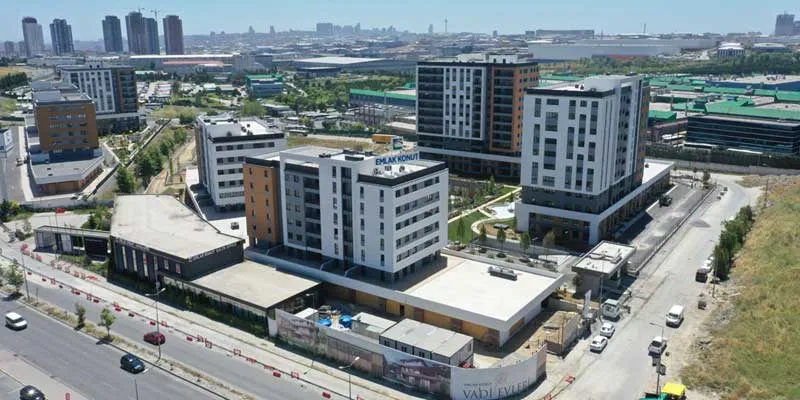 İstanbul Esenyurt Hoşdere 6.Etap 2.Kısım Konut ve Ticaret İnşaatları ile Altyapı ve Çevre Düzenleme İşi’nin geçici kabulü 10.06.2022 tarihinde yapılmıştır.